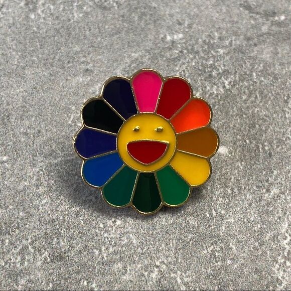 Rainbow Smiley Flower Enamel Pin/ Brooch Lapel - Picture 2 of 6